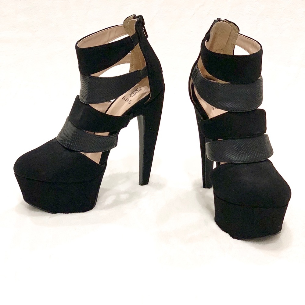 Scene Black Stilettos
